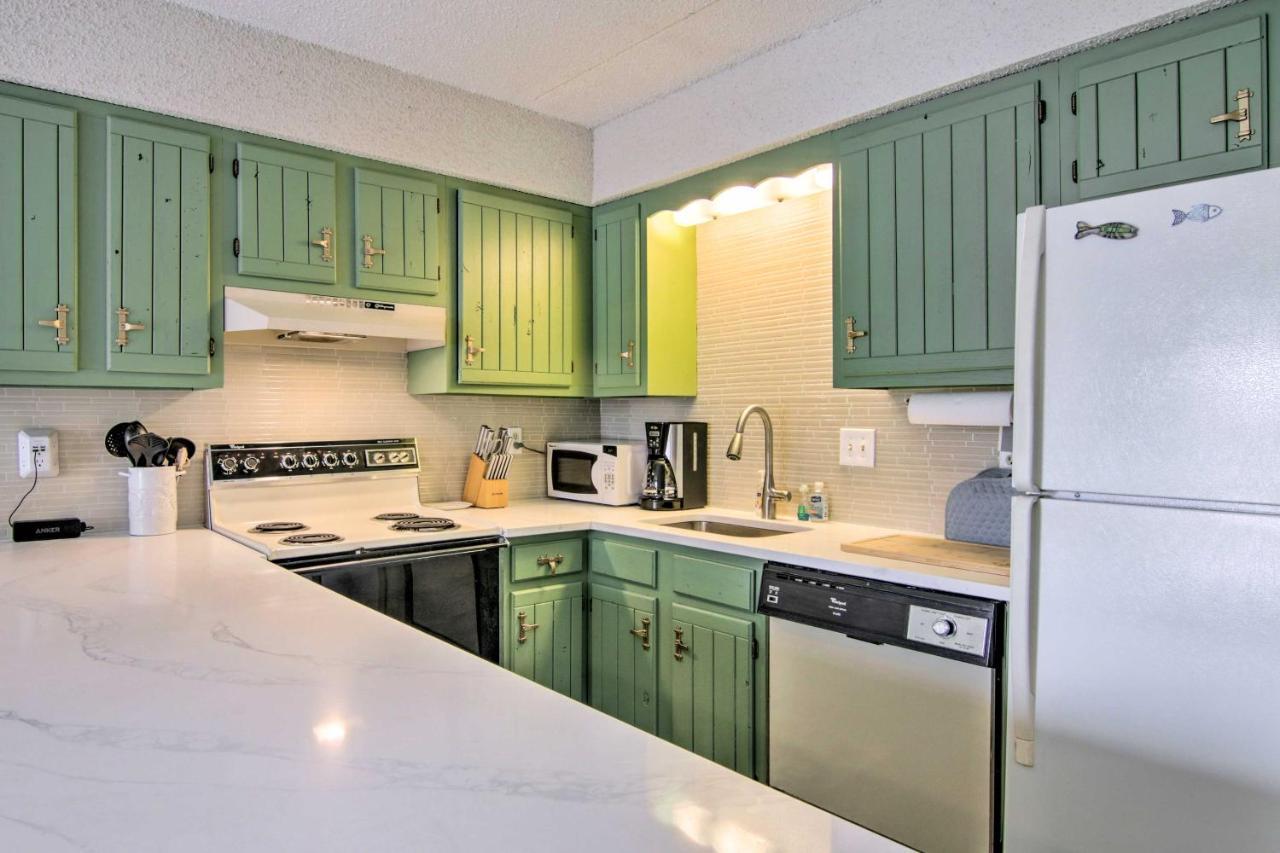 Bright Ocean City Condo - Walk To Beaches! Bagian luar foto