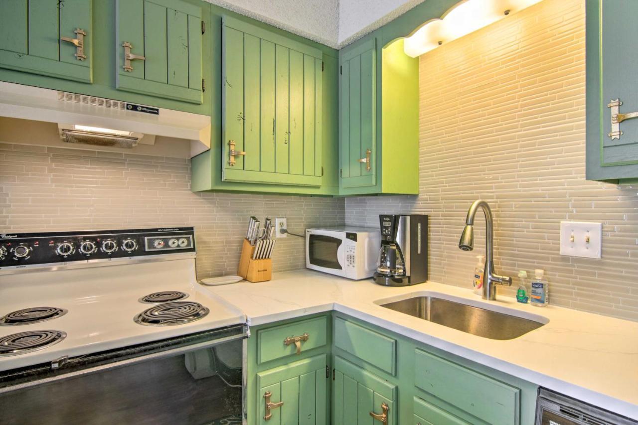 Bright Ocean City Condo - Walk To Beaches! Bagian luar foto